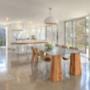 Meet your Posher, Lucy